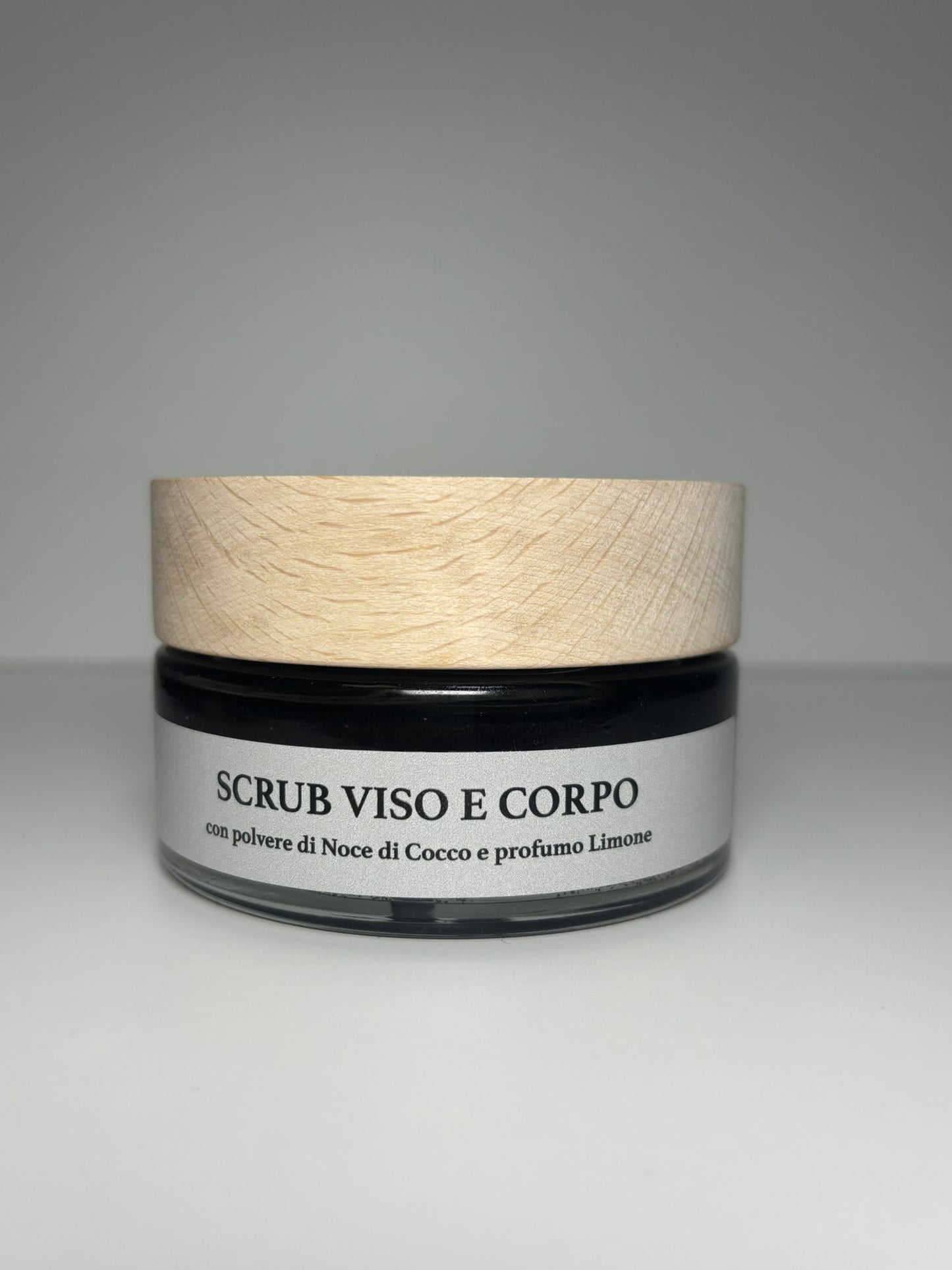 Scrub viso e corpo con polvere di Noce di Cocco e profumo Limone